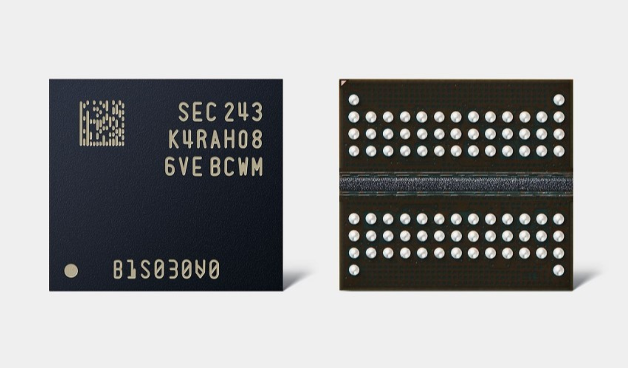 Samsung First 12nm-Class DDR5 DRAM