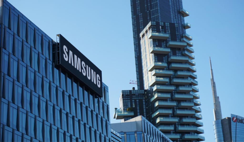 Samsung expanding its flagship stores beyond Delhi and Bangalore