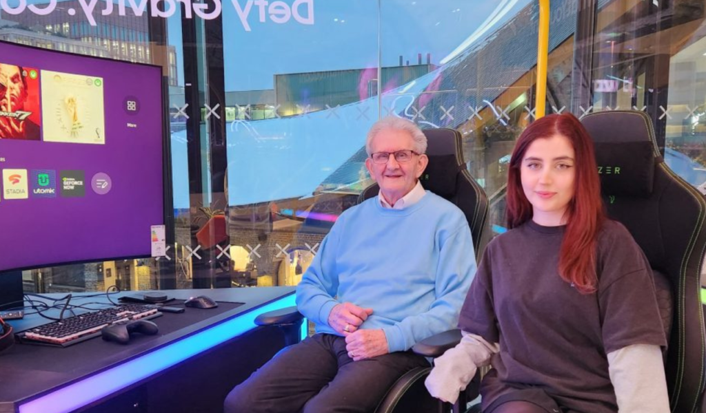 Samsung_reveals_grandparents_in_the_UK_turning_to_Gaming_with_young