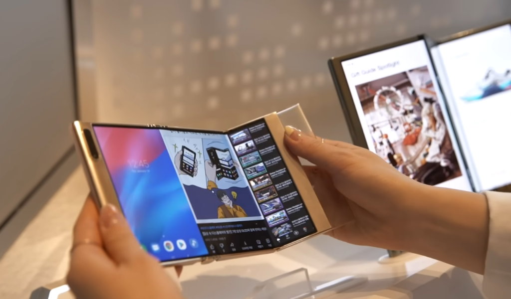 Samsung future foldable device