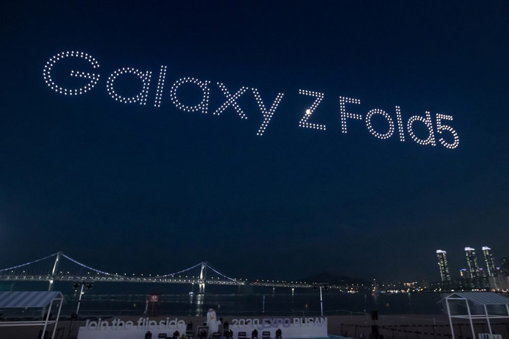 Samsung used 600 Drones for Z Flip 5 and Fold 5 Light Show 2