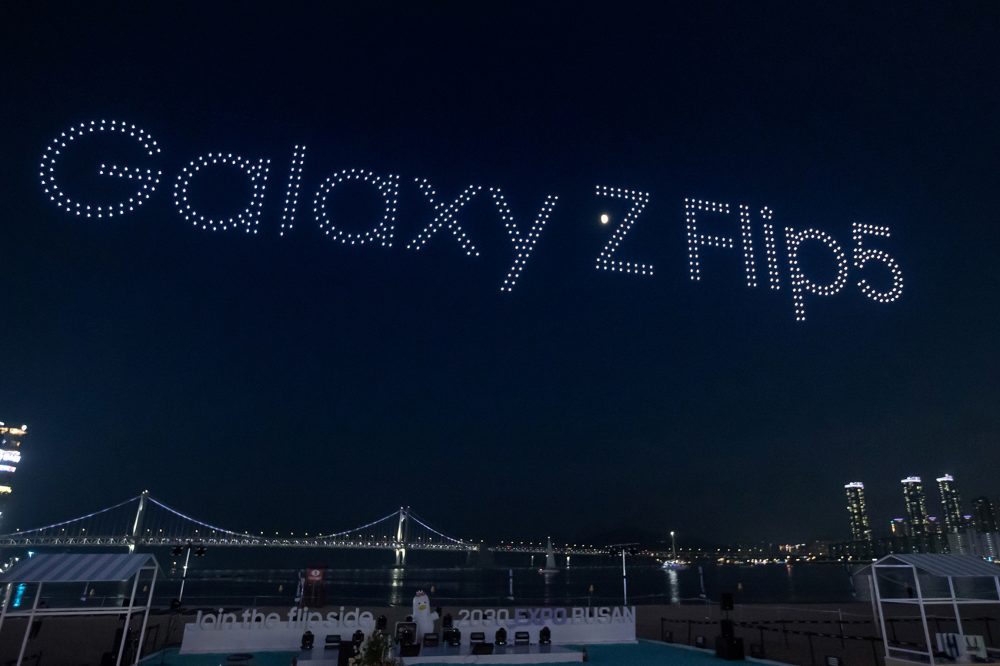 Samsung used 600 Drones for Z Flip 5 and Fold 5 Light Show